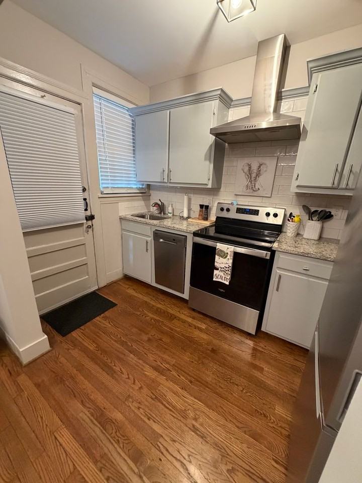 721 20th Ave - Photo 5 of 8