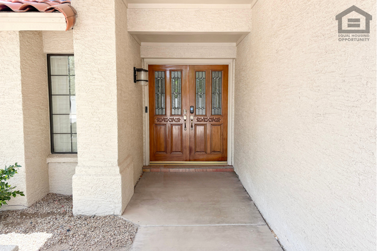 10943 E Palomino Rd - Photo 4 of 50