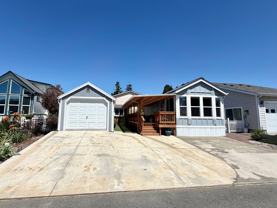 11 Pond Ln - Photo 1 of 1