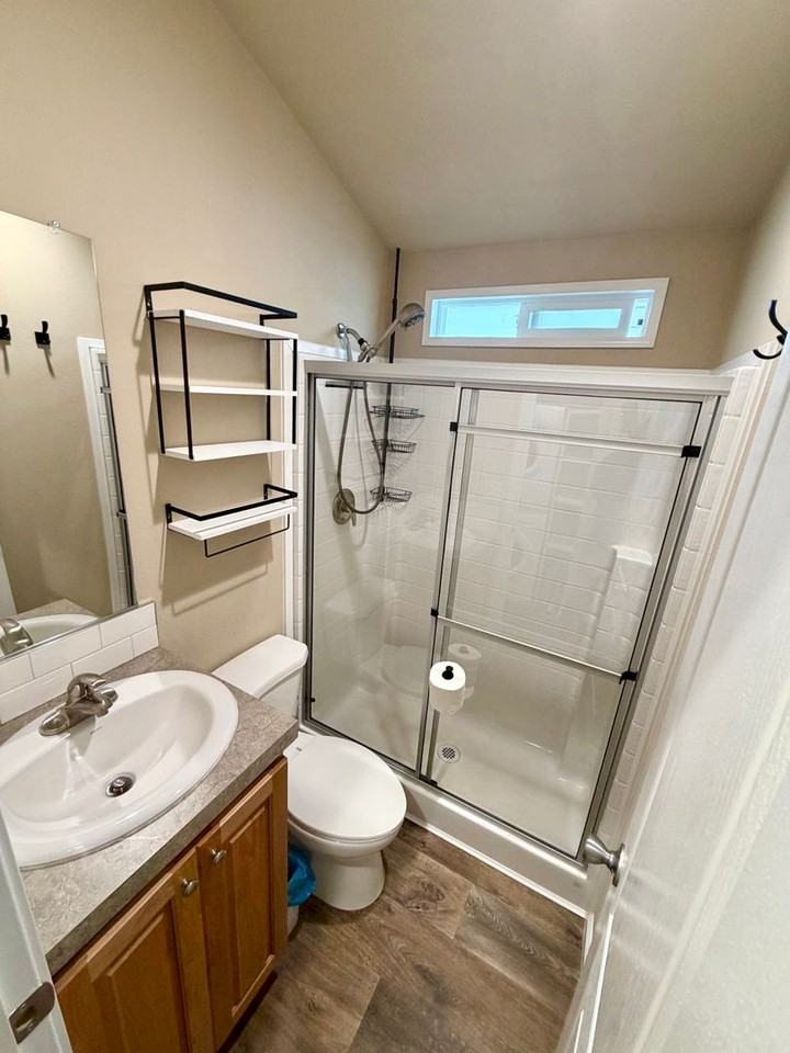 11 Pond Ln - Photo 7 of 12