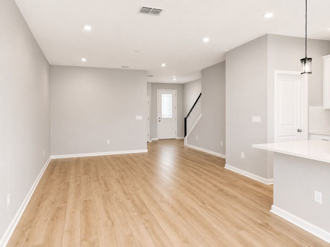 1043 Spring Palms Loop - Photo 5 of 16