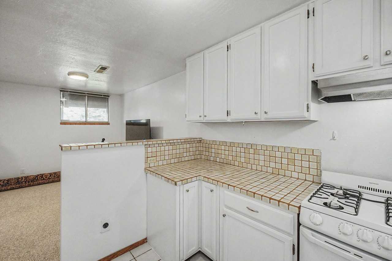 26185 Zdan Rd #B - Photo 2 of 10