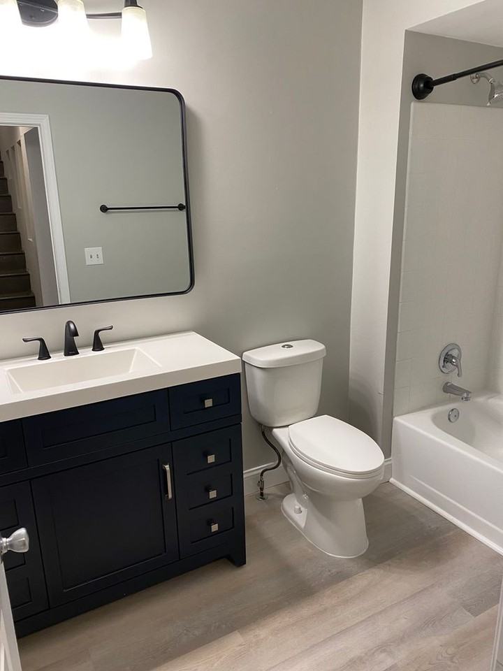 6339 Arthur Ave - Photo 2 of 15