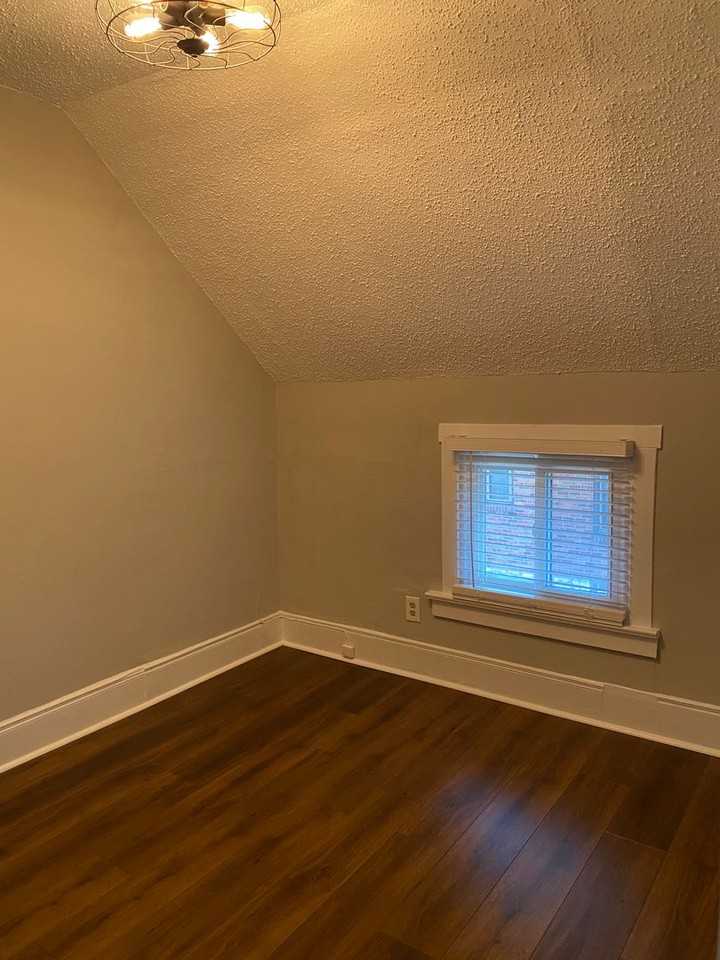 6339 Arthur Ave - Photo 6 of 15