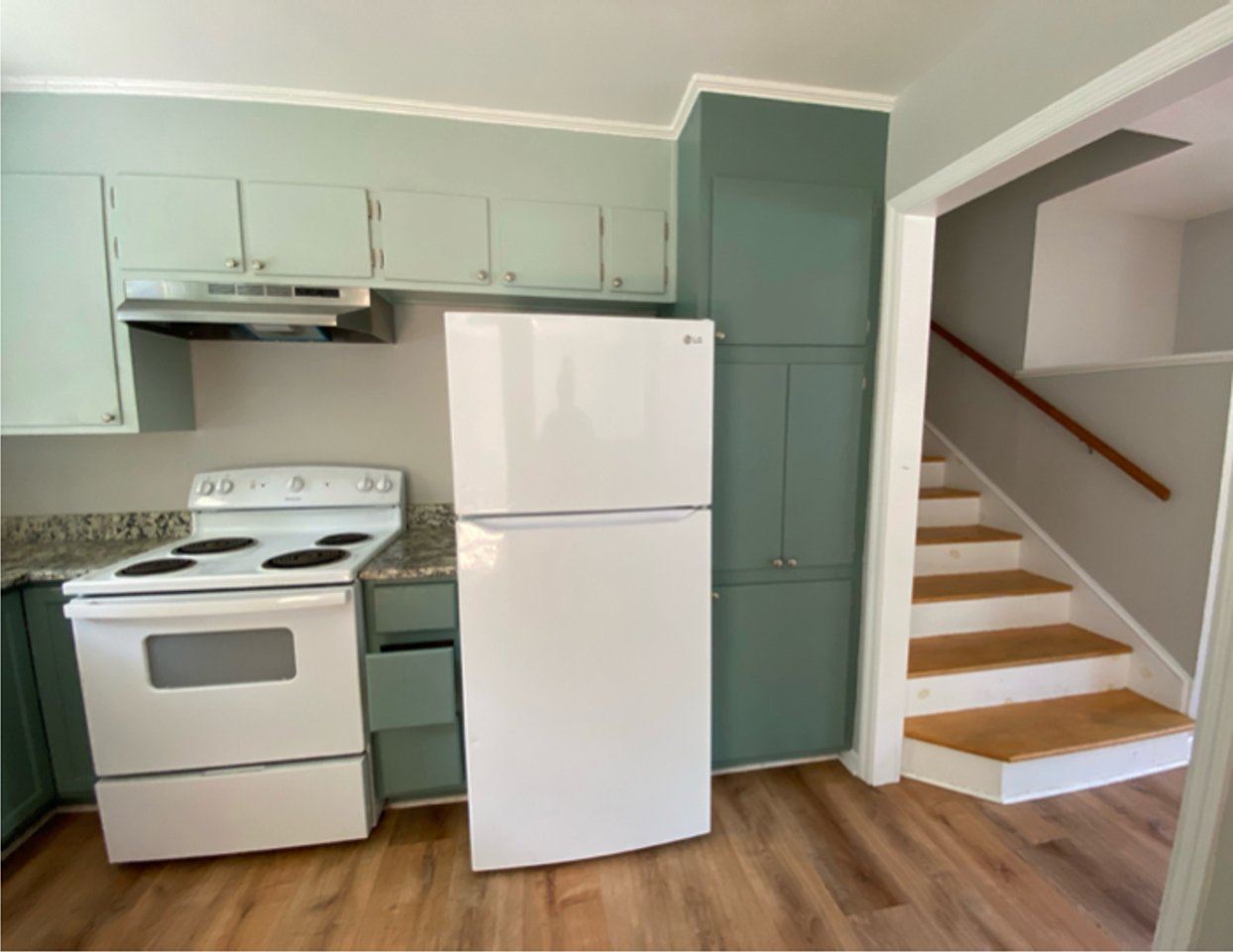 1008 Benning St - Photo 3 of 19