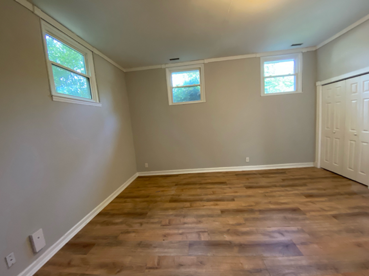 1008 Benning St - Photo 7 of 19