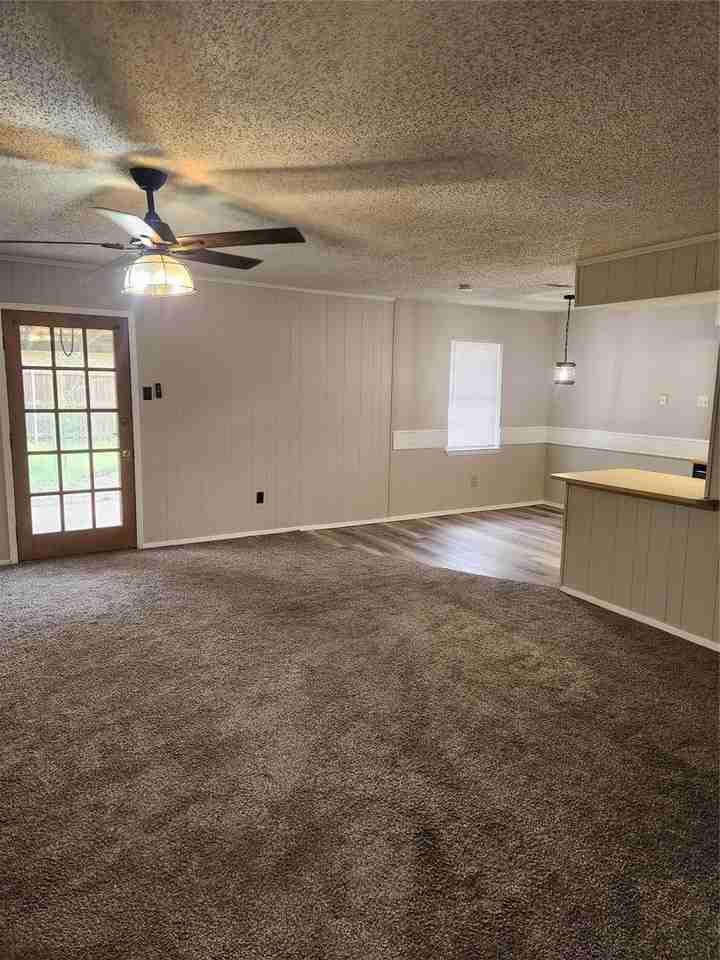 12419 Sparrow Ct - Photo 5 of 22