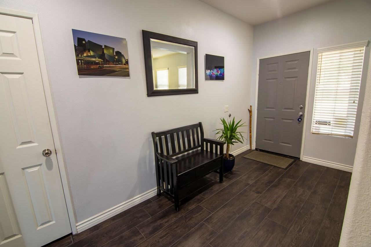 13411 Hawthorn Ave - Photo 6 of 17