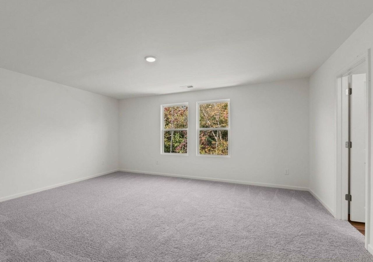 220 Bowen Way - Photo 7 of 28