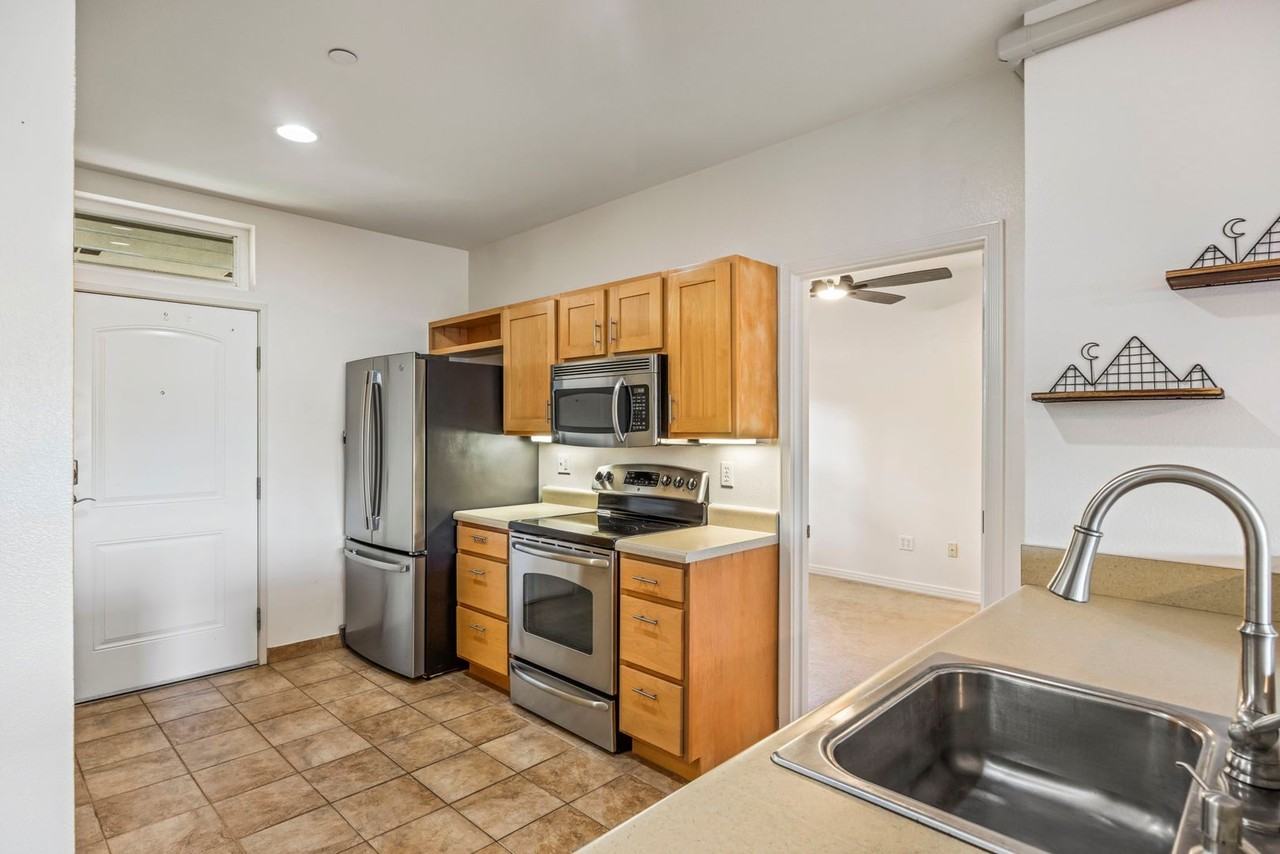 3706 Lower Honoapiilani Rd #D21 - Photo 2 of 29