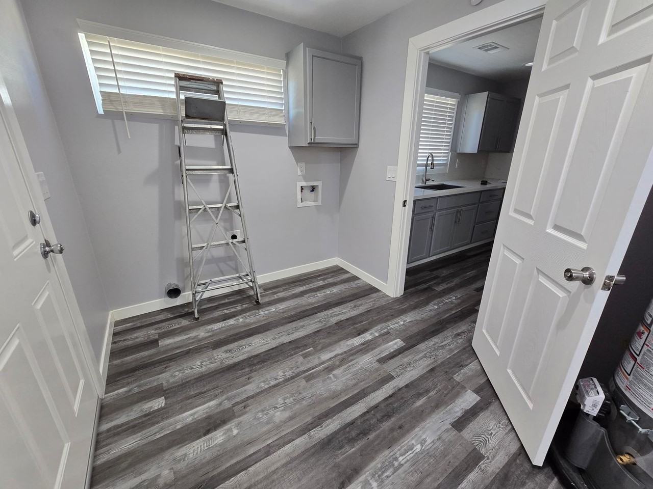 151 E Alexander Ave - Photo 7 of 8