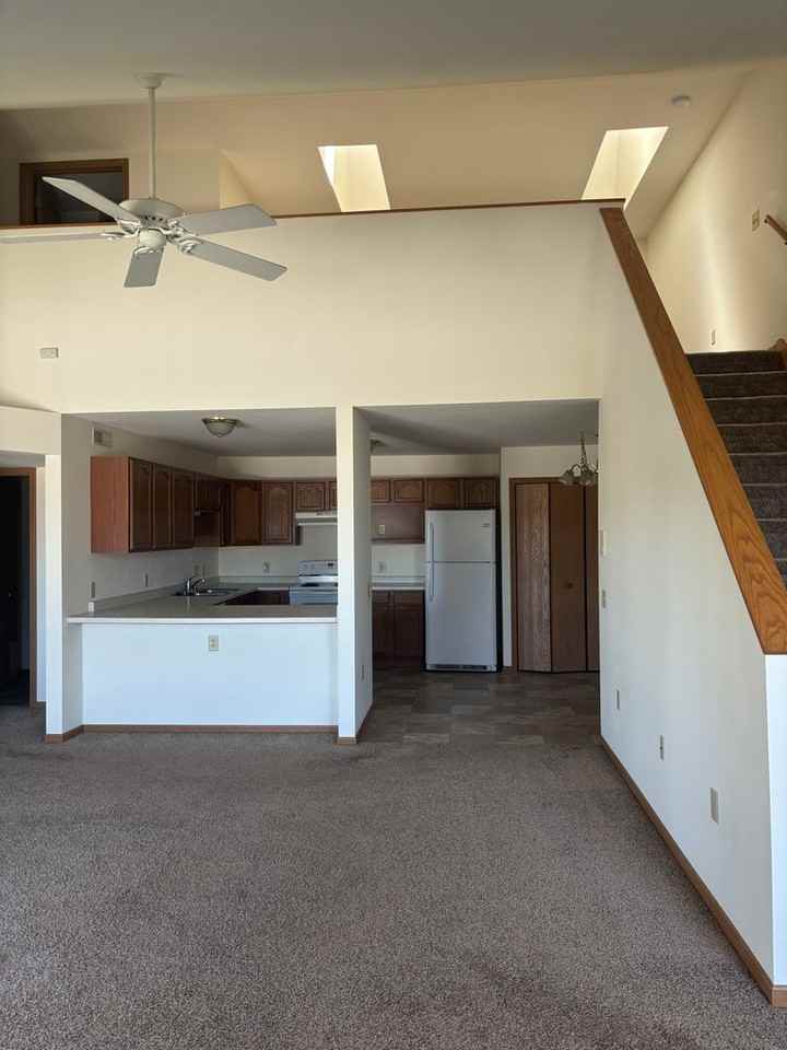 Lewis Townhomes - Photo 3 of 33