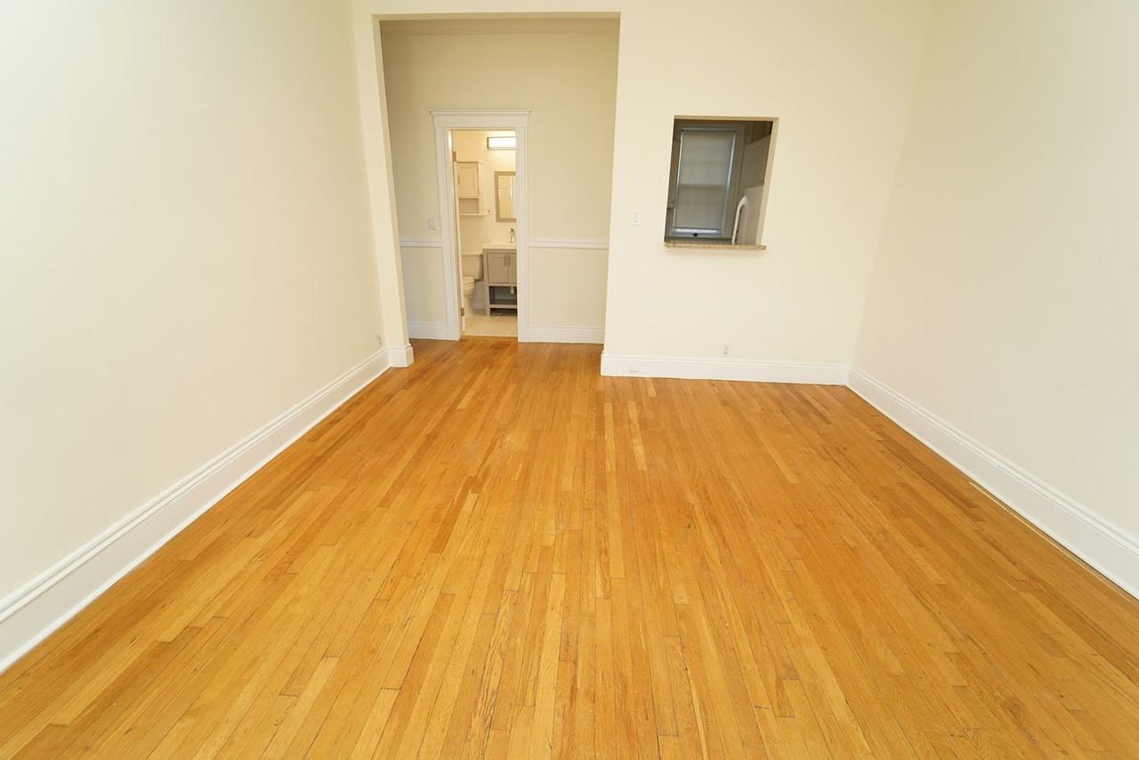 317B Allston St - Photo 2 of 17