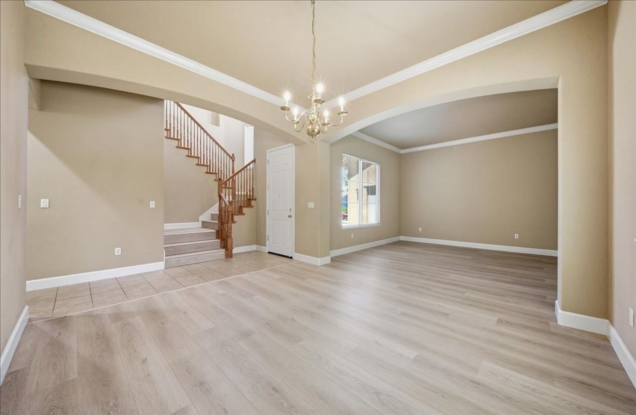 4319 Cadee Ct - Photo 6 of 46