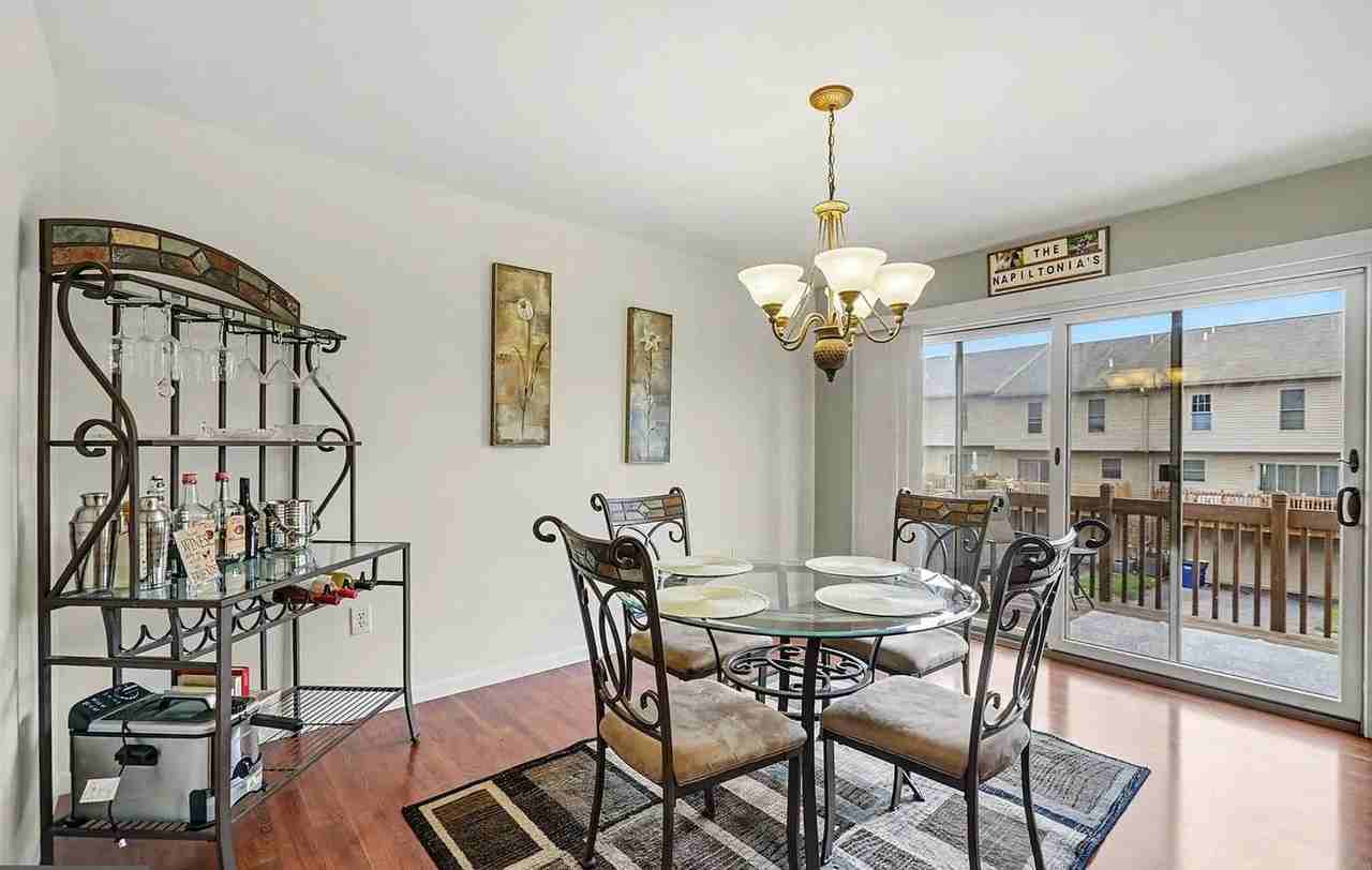 1212 Overlook Rd - Photo 6 of 20