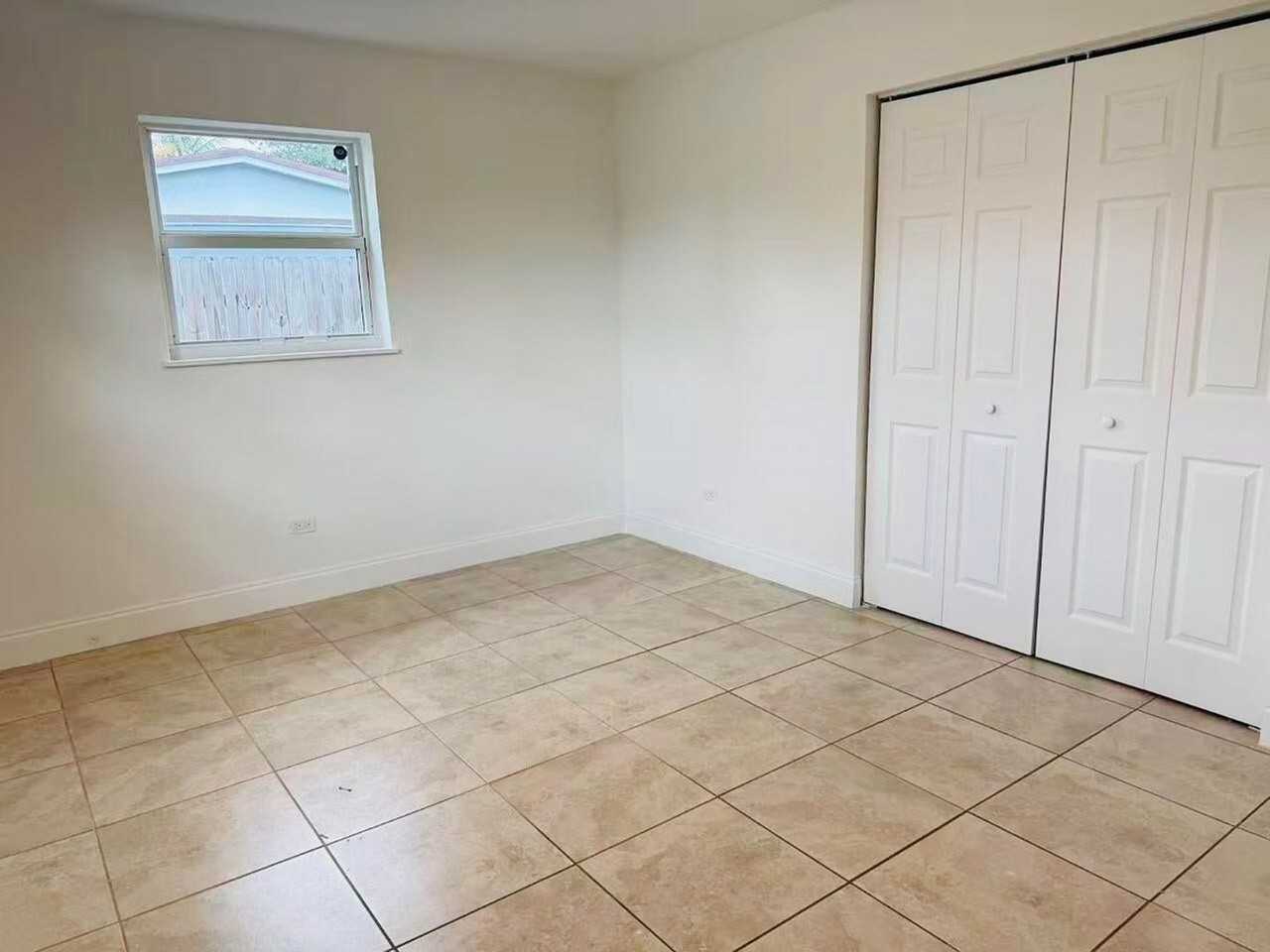 6250 Sw 39th St #6250 - Photo 4 of 15