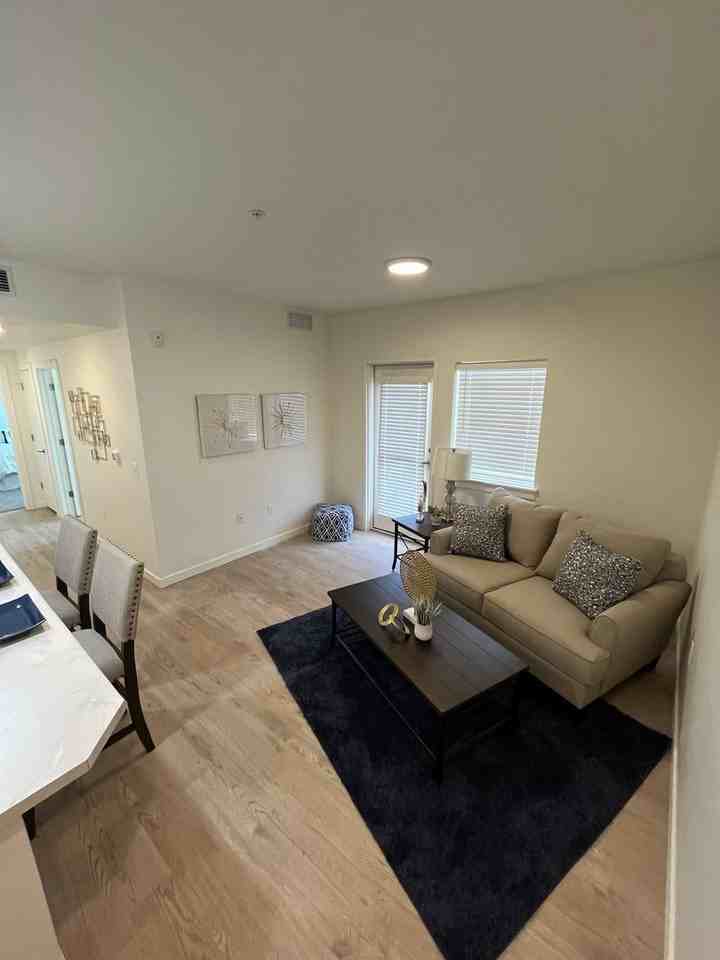 4617 Lexington Sky Ln #101 - Photo 3 of 36