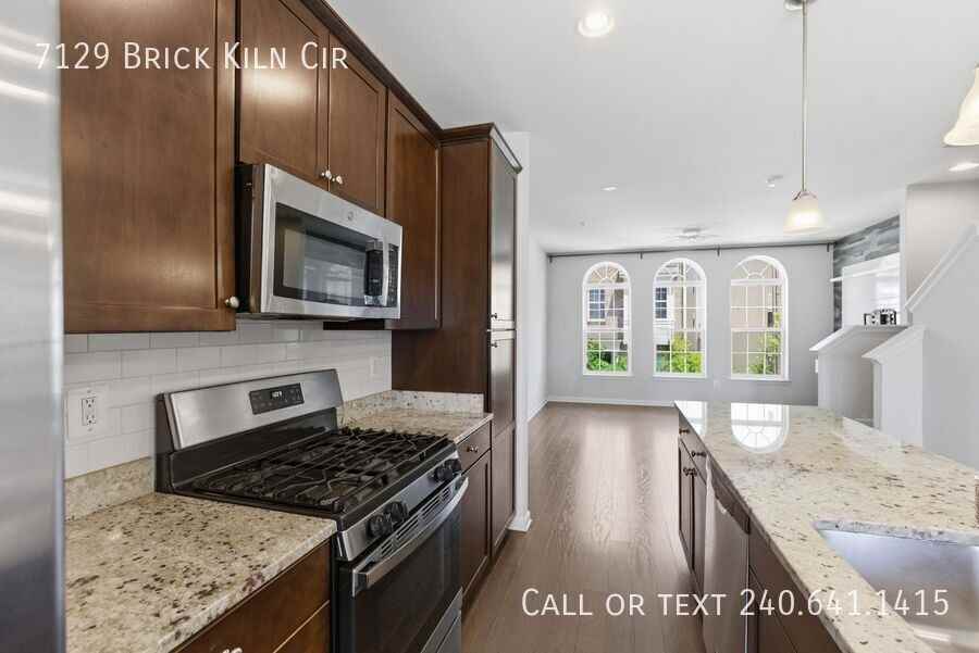 7129 Brick Kiln Cir - Photo 3 of 25
