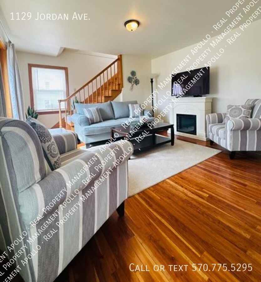 1129 Jordan Ave - Photo 2 of 15