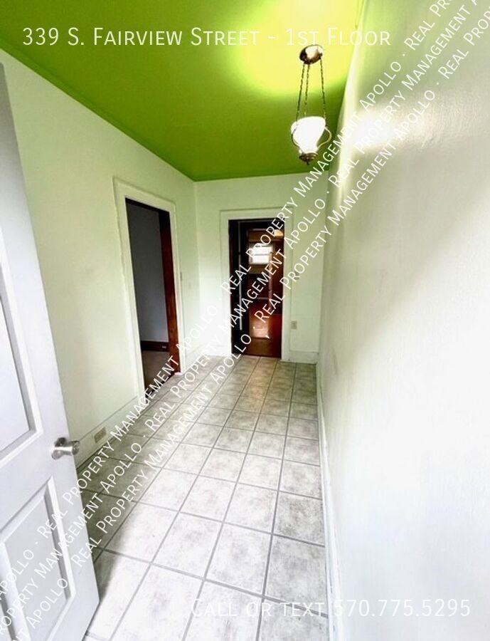 339 S Fairview St #1stFL - Photo 5 of 16