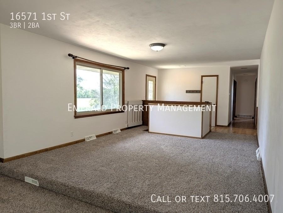16571 1st St - Photo 4 of 27