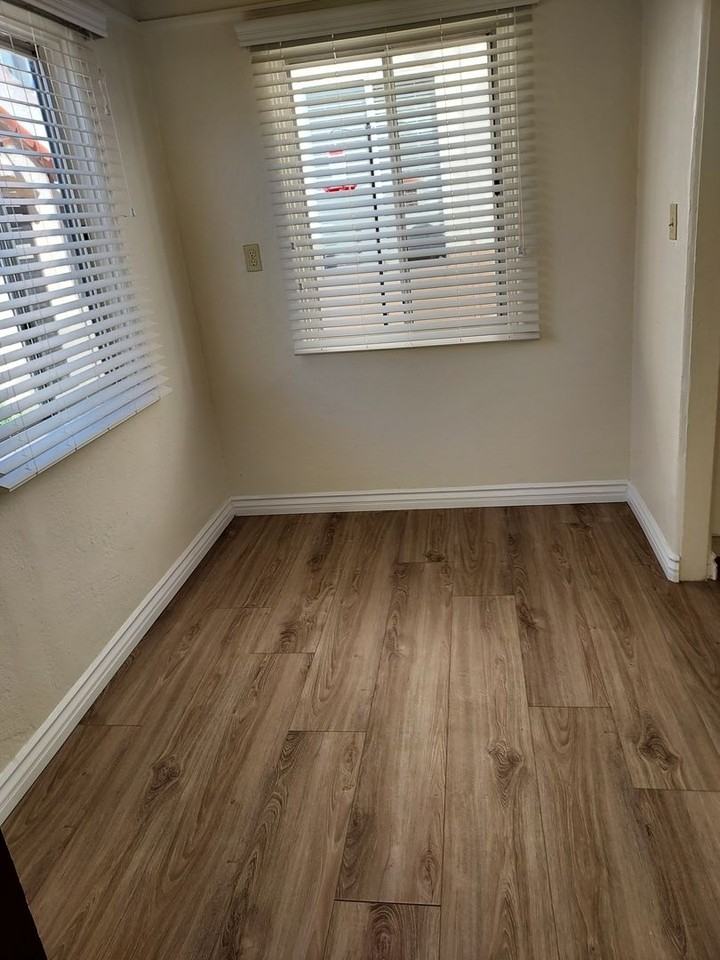 2562 Broadway - Photo 6 of 10