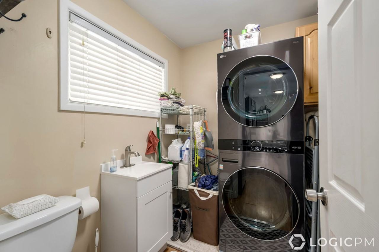 6845 S Greenfield Way - Photo 5 of 21