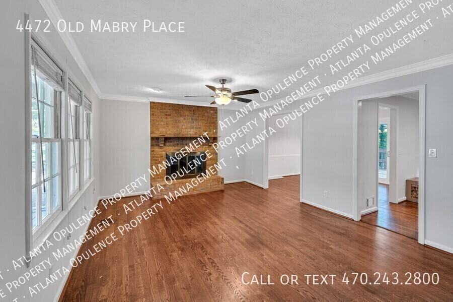 4472 Old Mabry Pl Ne - Photo 4 of 33