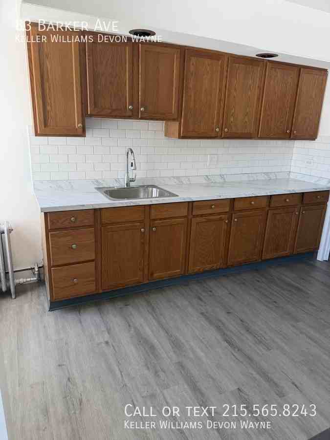 83 Barker Ave - Photo 6 of 12