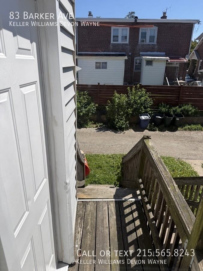 83 Barker Ave - Photo 7 of 12