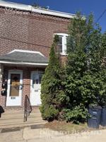 featured image of 936 Simpson St #2