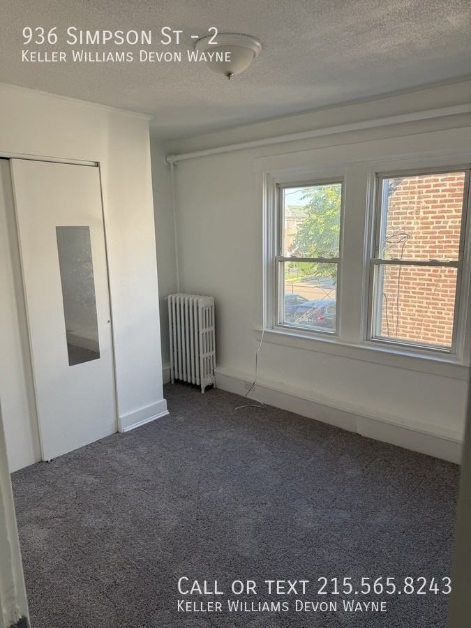 936 Simpson St #2 - Photo 5 of 13