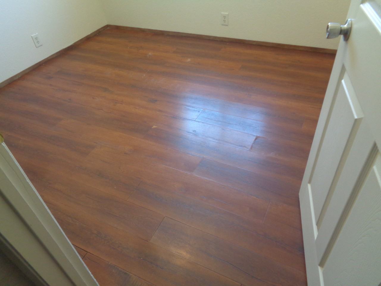 Melton Drive Apts - Photo 7 of 14
