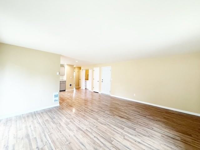 2707 Sedgwick Rd - Photo 4 of 19