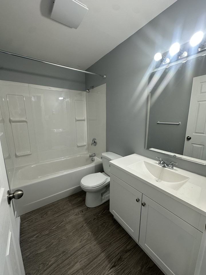 3030 Mcgill Cres #31 - Photo 7 of 8