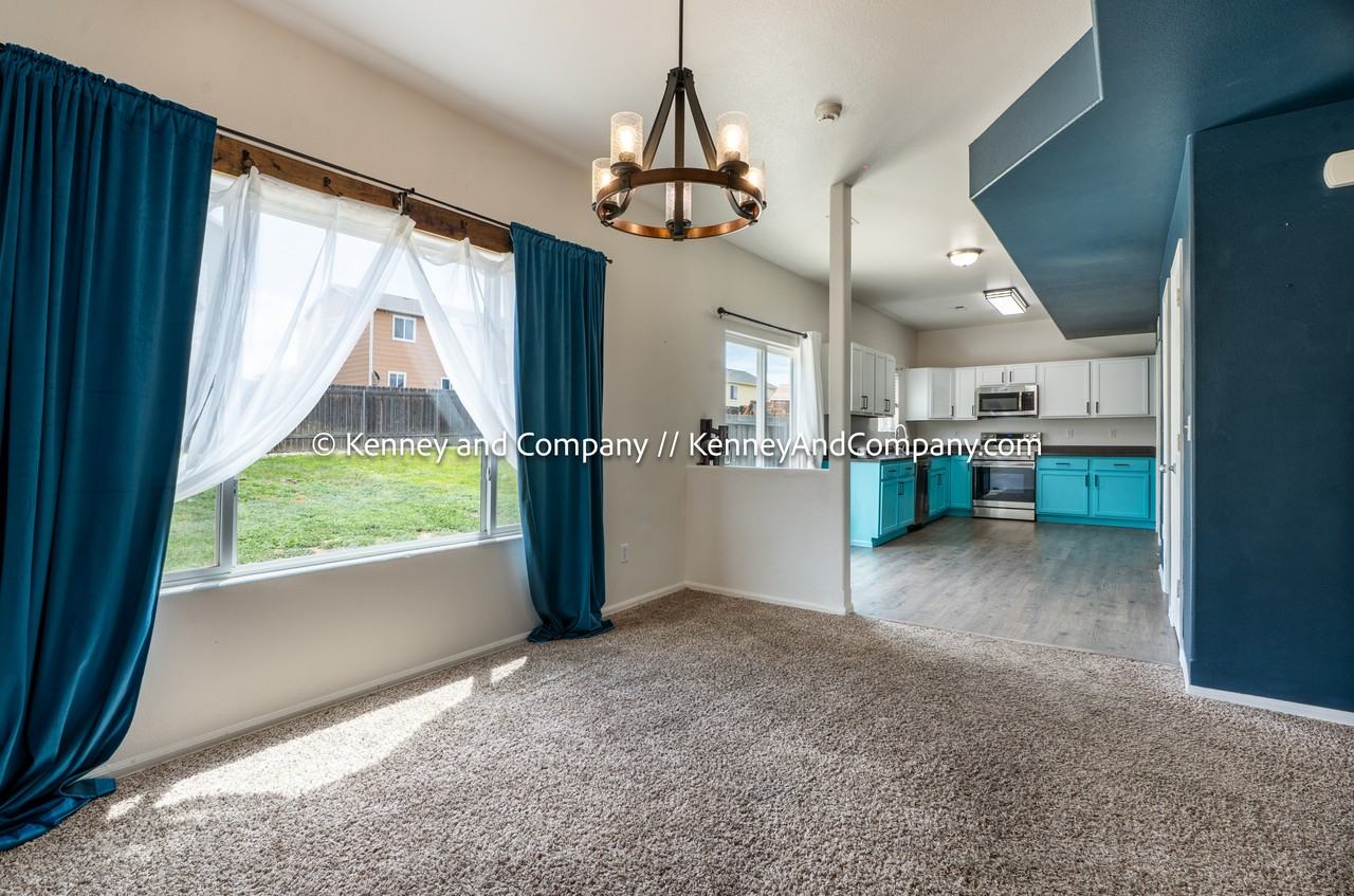 9264 Sand Myrtle Dr #1 - Photo 5 of 34