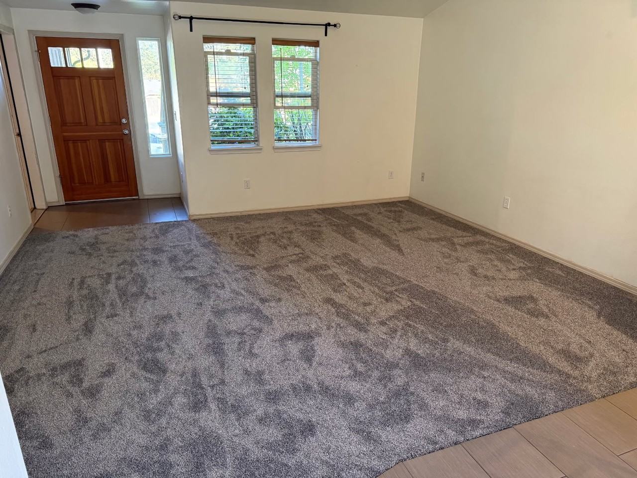 61087 Honkers Ct - Photo 3 of 4