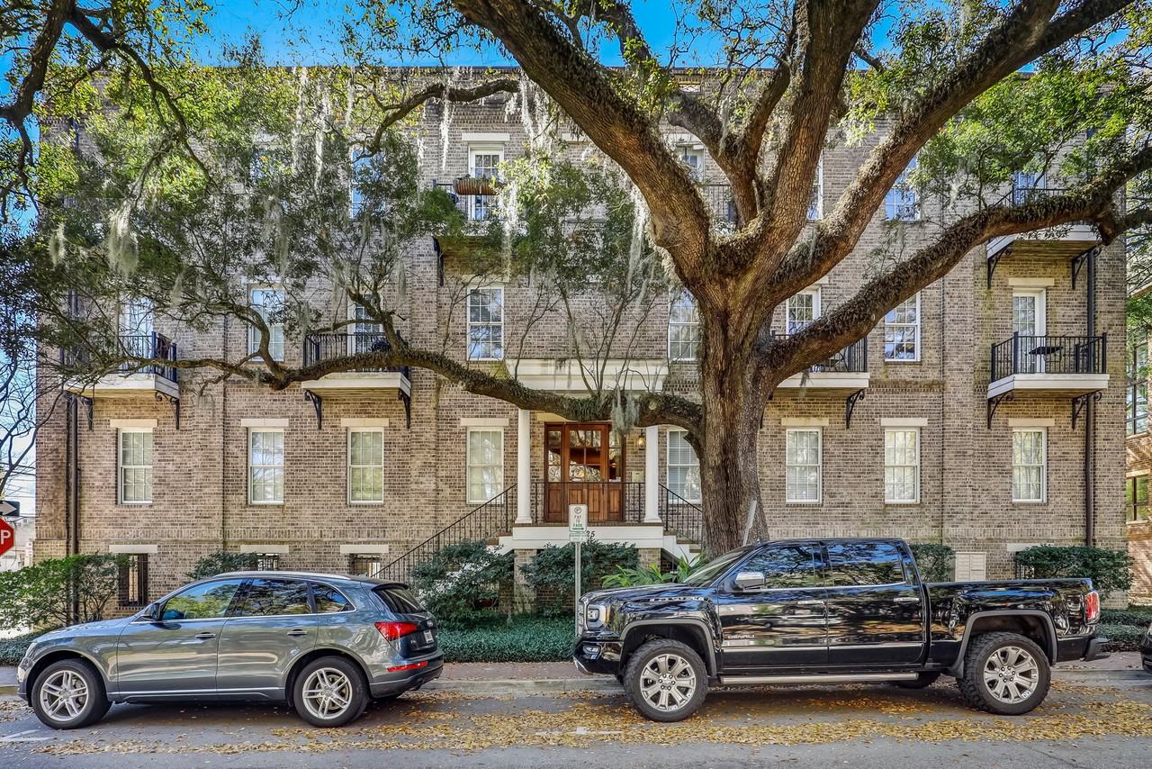 425 E Mcdonough St #310 - Photo 6 of 13
