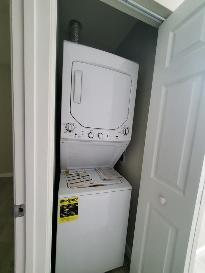 3300 South 7th Street, Unit C - Photo 4 of 11