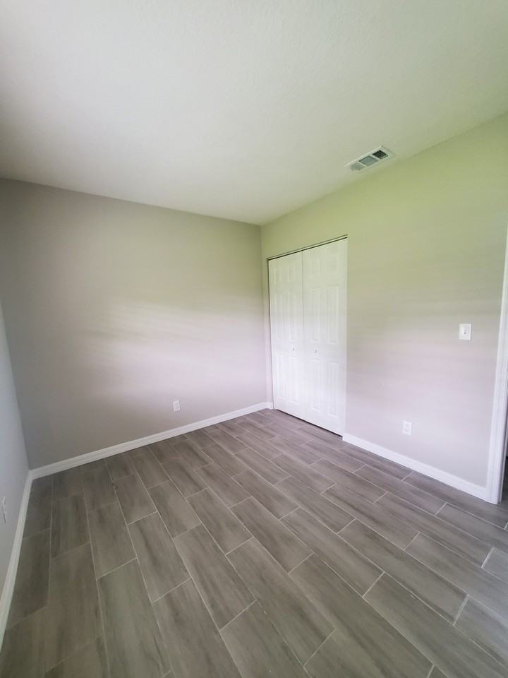 3300 South 7th Street, Unit C - Photo 7 of 11
