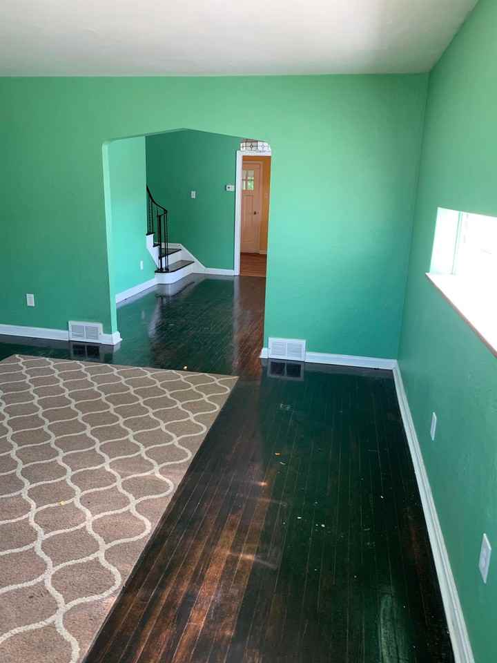3031 Pioneer Ave #1 - Photo 4 of 15