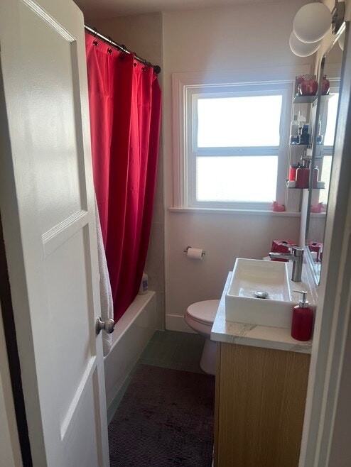 4114 39th Street, Unit 4114 - Photo 3 of 15