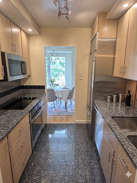 400 O St Sw #NA - Photo 2 of 15