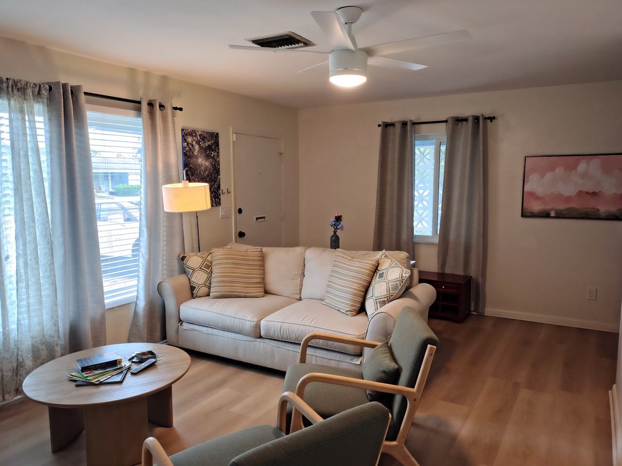 1656 Brentlawn St #NA - Photo 5 of 27