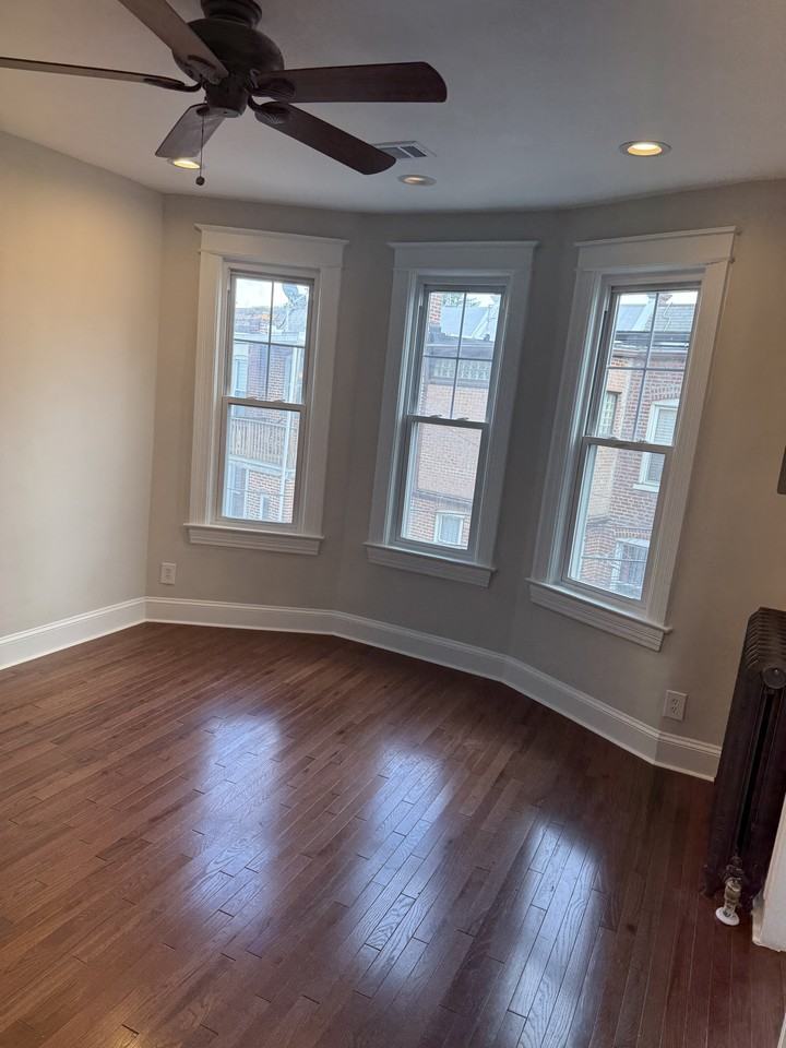232 Rhode Island Ave Nw #NA - Photo 5 of 12