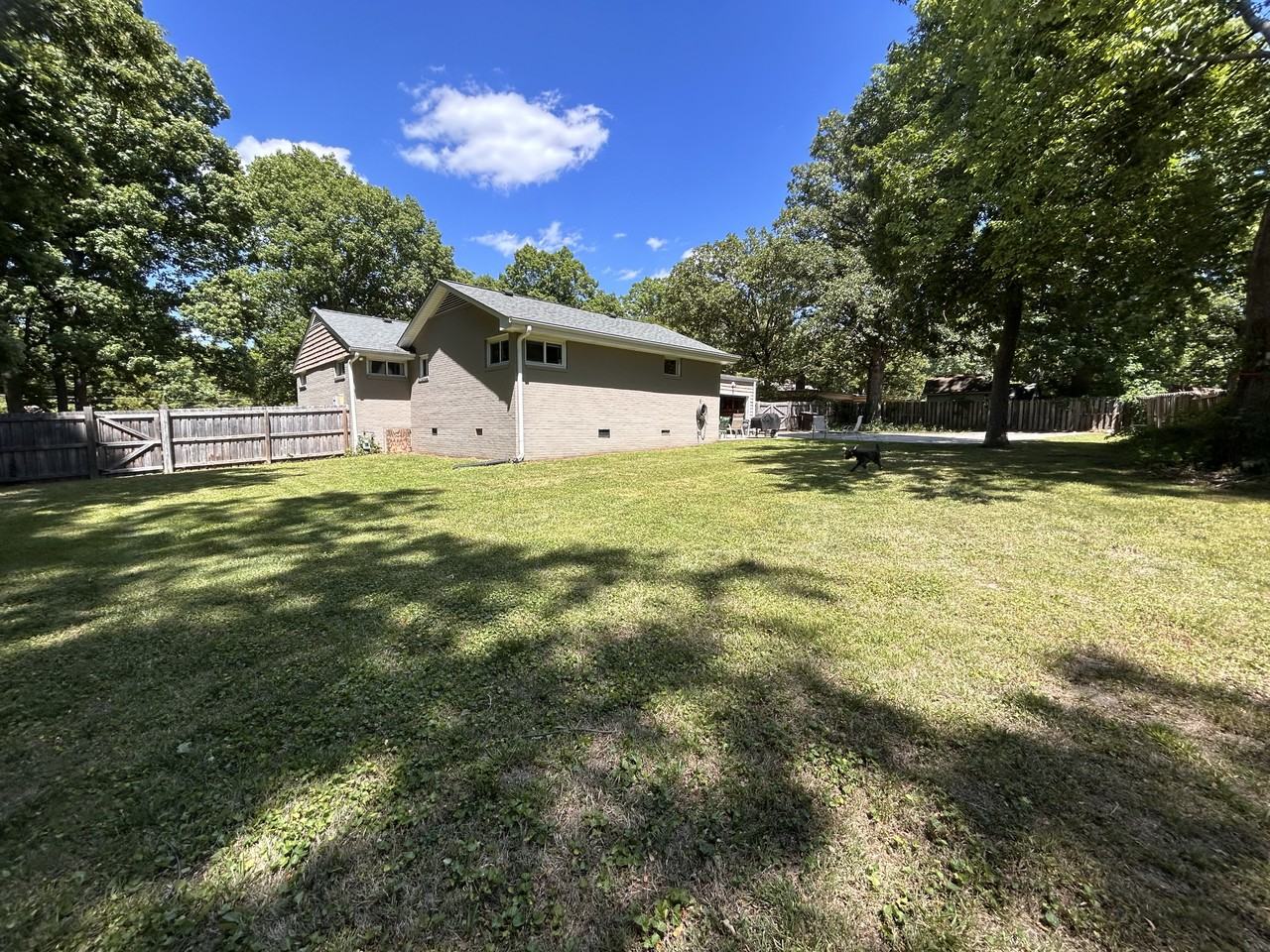 5003 Shadygrove Ln #NA - Photo 3 of 9
