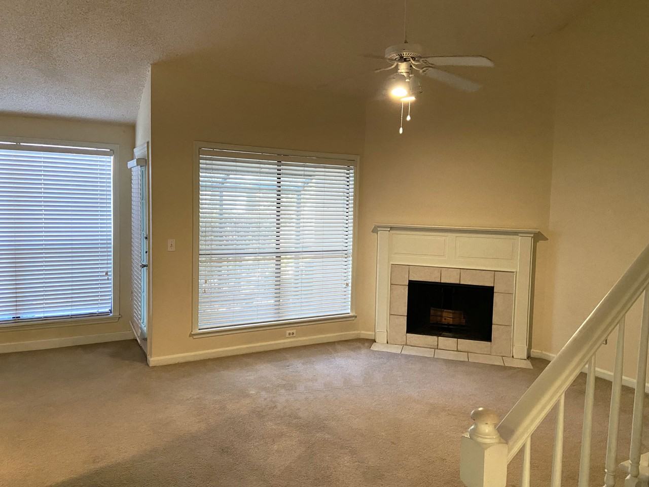 940 Douglas Ave #185 - Photo 2 of 17