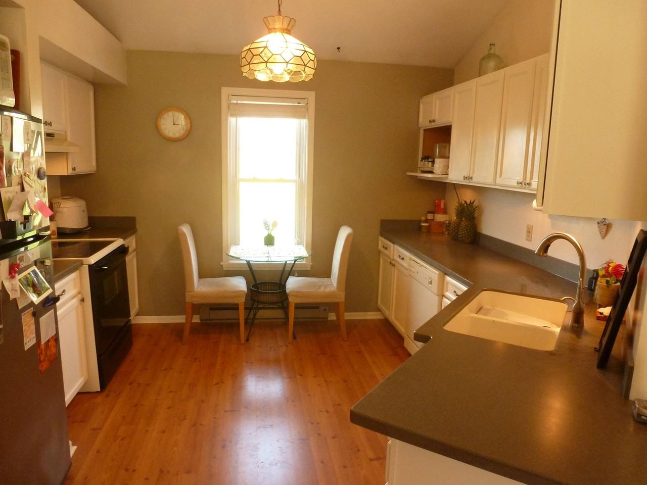 309 Sunnyview Ln #NA - Photo 2 of 8