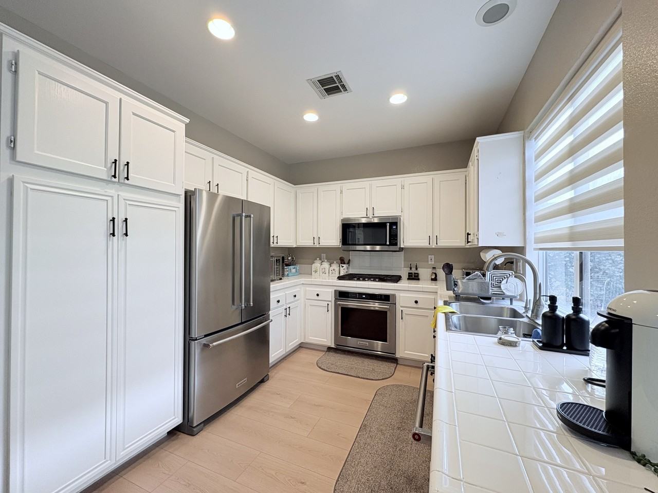 28048 Memory Ln #NA - Photo 2 of 16