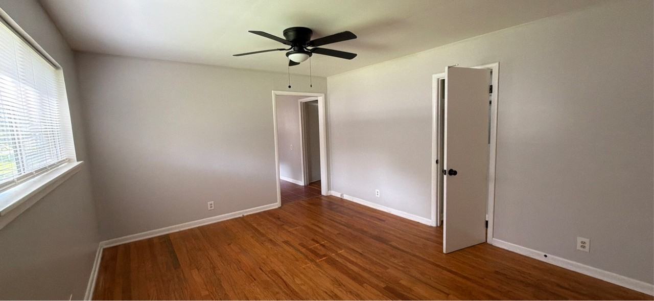 3109 Patton Rd Sw #A - Photo 2 of 8